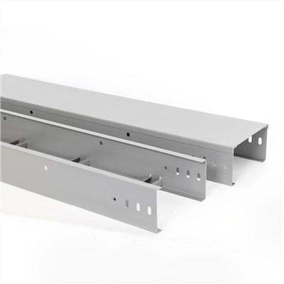 Kuumtsingitud kaabliredel